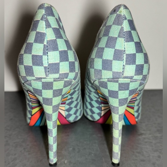 Taylor Says ‘YES’ High Heels Checkered Print Women’s size 8M - Picture 4 of 12